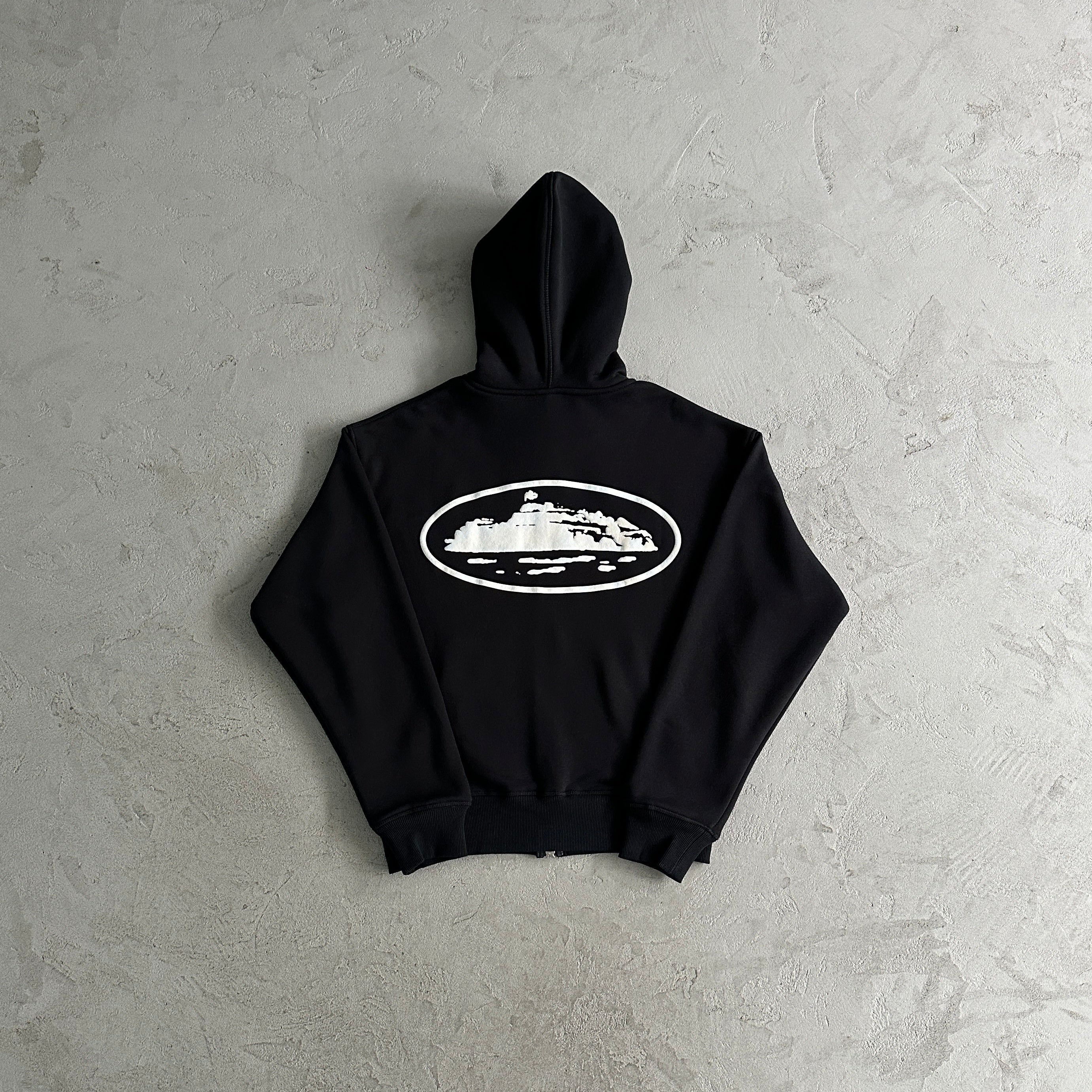 ISLAND PUFF PRINT ZIP HOODIE [BLACK]